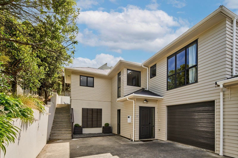 45B Waverton Terrace, Churton Park, Wellington - Carousel 1