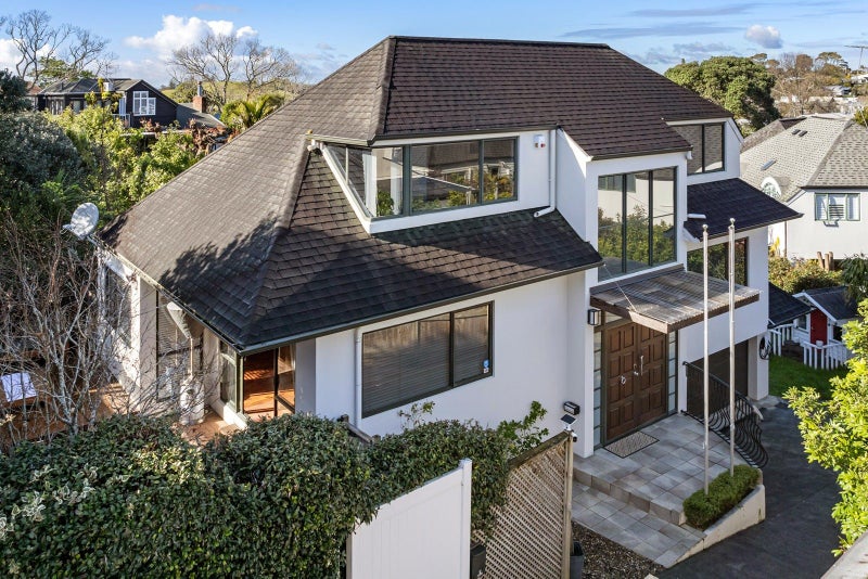 19A Riddell Road, Glendowie, Auckland - Carousel 1