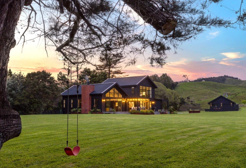 163 Pukapuka Road, Pohuehue, Warkworth - Carousel 1