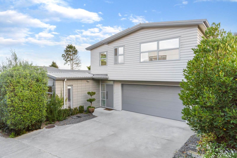 15A Henry Street, Avondale, Auckland - Carousel 1