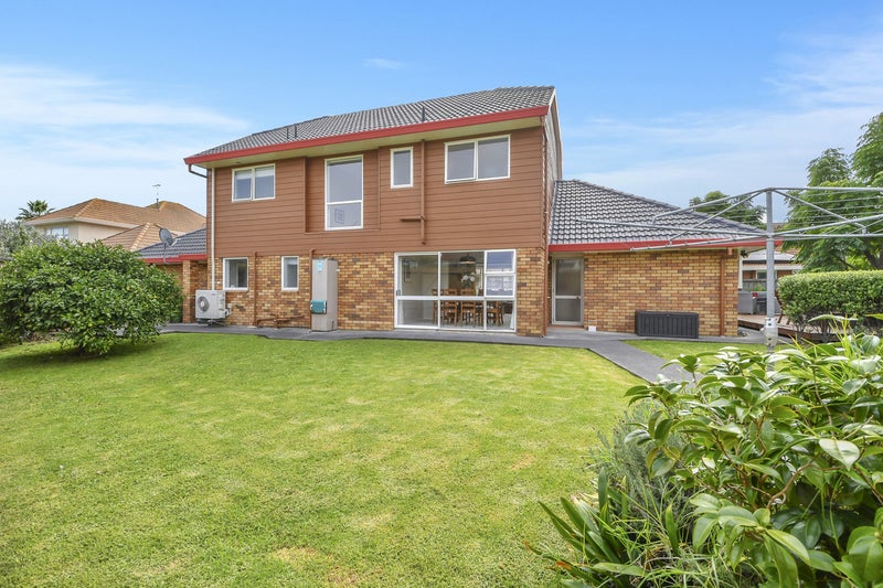 16 Driscoll Place, Farm Cove, Auckland - Carousel 2