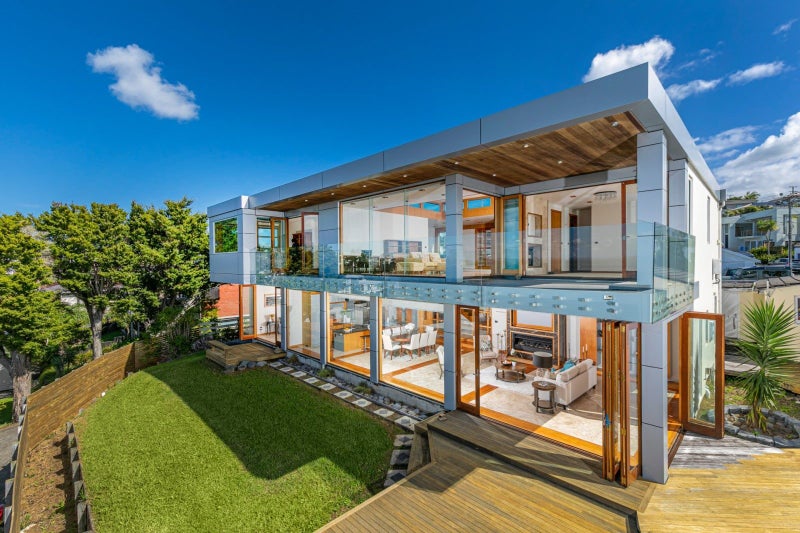 27 Oban Road, Browns Bay, Auckland - Carousel 1