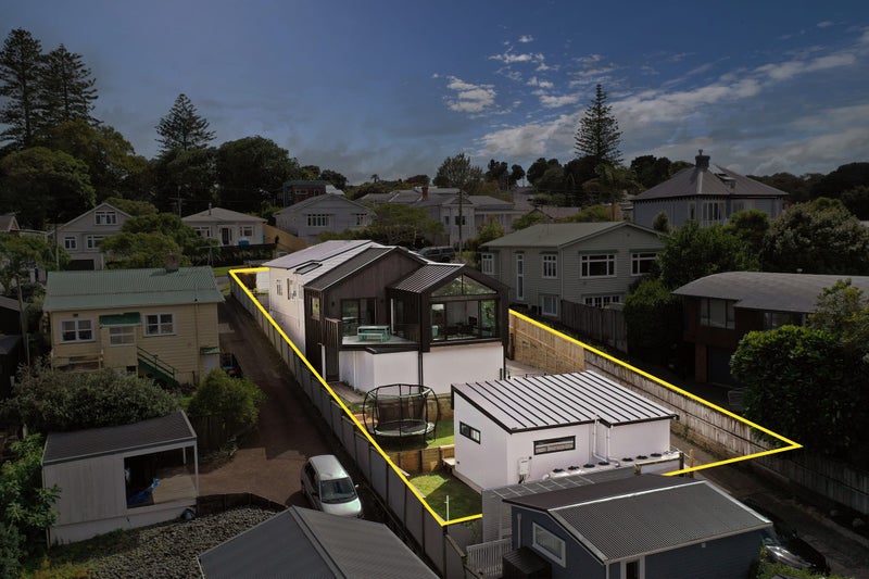 31 Arthur Street, Onehunga, Auckland - Carousel 1