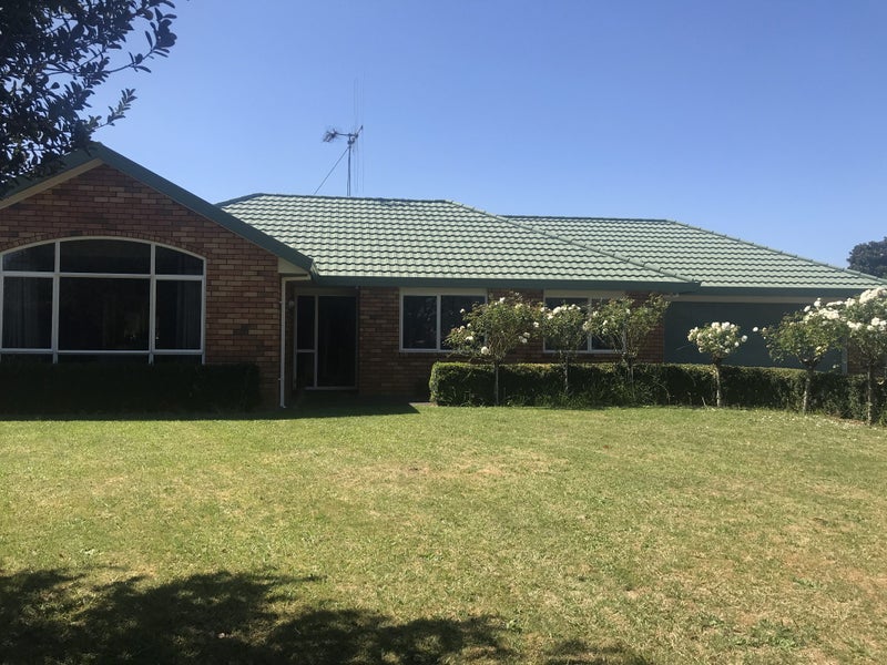 26 Cairns Crescent, Rototuna, Hamilton - Carousel 2