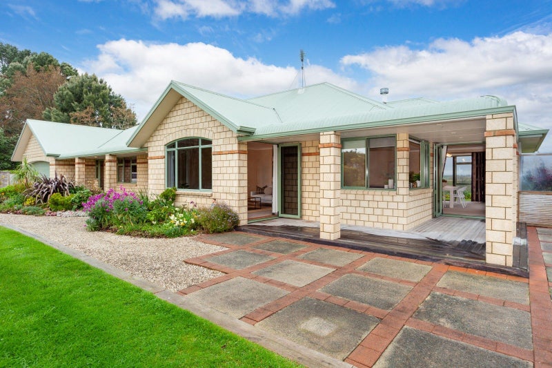 735 Paterangi Road, Ohaupo - Carousel 2