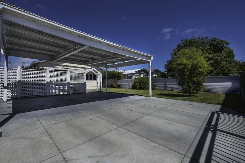 608 Whitehead Road, Saint Leonards, Hastings - Carousel 2