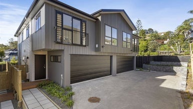 9C Janome Place, Bucklands Beach, Auckland - Carousel 1