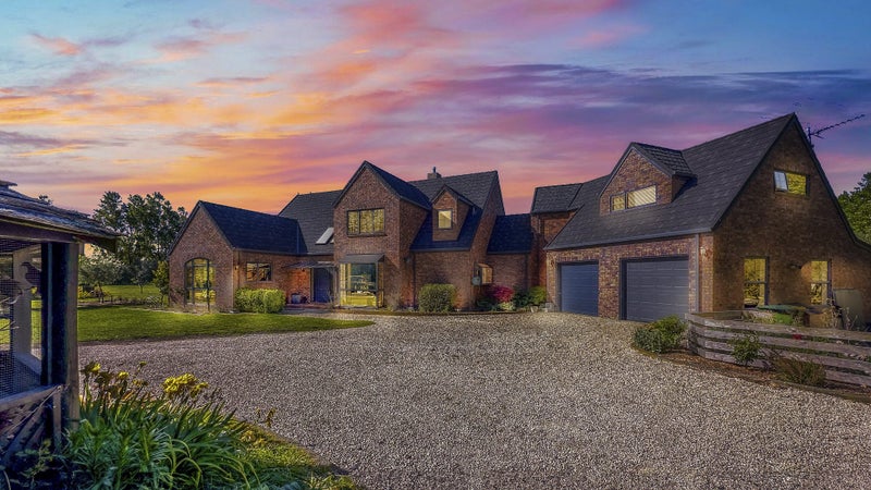 46 Modena Place, Kaiapoi - Carousel 1