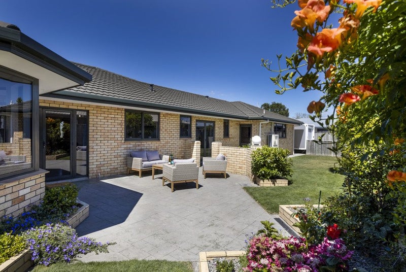 14 Springswood Grove, Springlands, Blenheim - Carousel 1