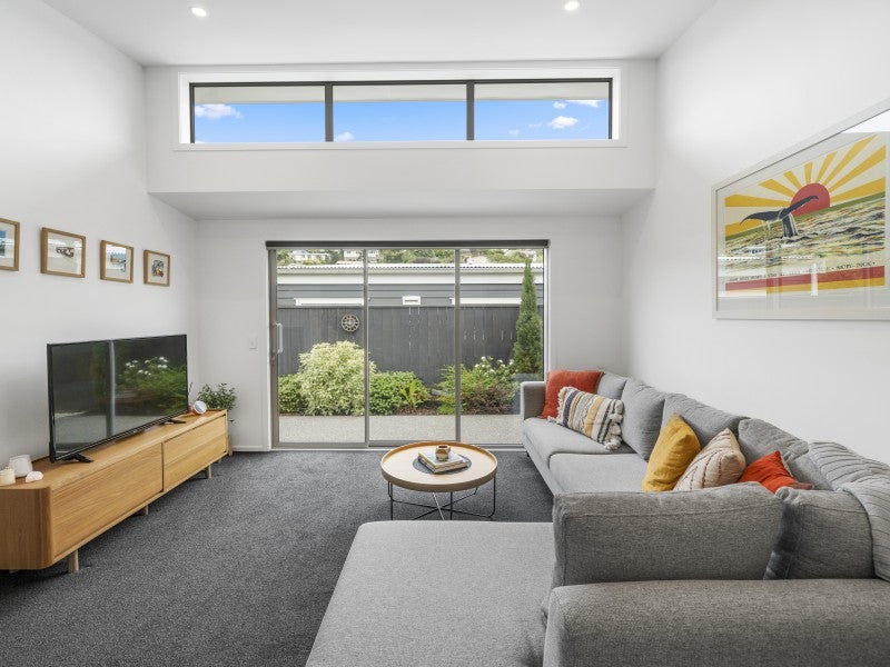 166 Newlands Road, Newlands, Wellington - Carousel 1