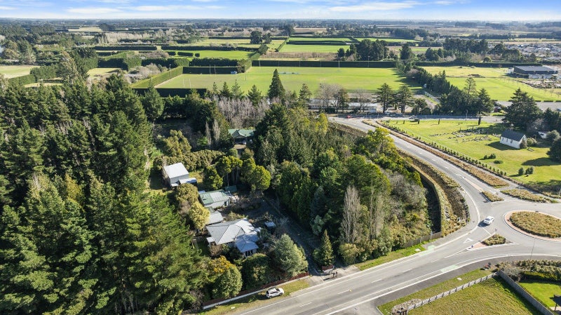 687 Weedons Ross Road, Christchurch - Carousel 1