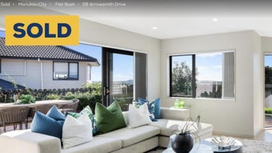 28 Arrowsmith Drive, Clover Park, Auckland - Carousel 1