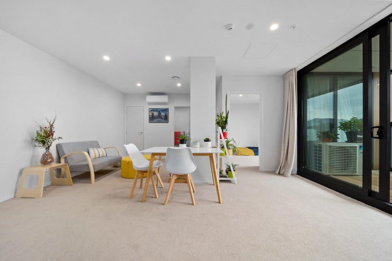 402/18 Mountain Ash Drive, Frankton, Queenstown - Carousel 2