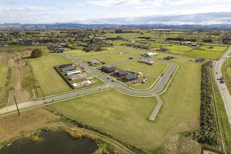 19 Mangamoteo Street, LYTTON WEST, GISBORNE - Carousel 6