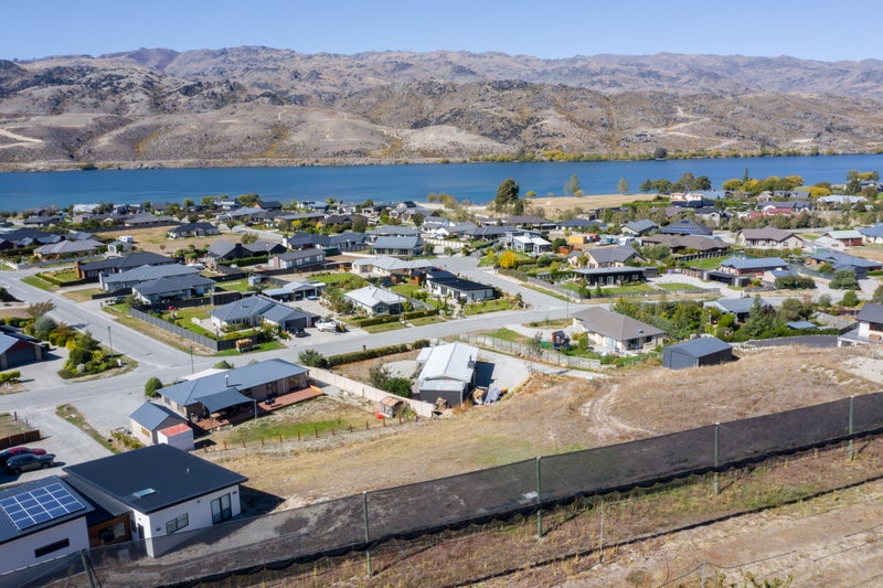 21A Missy Crescent, Mount Pisa, Cromwell - Carousel 2