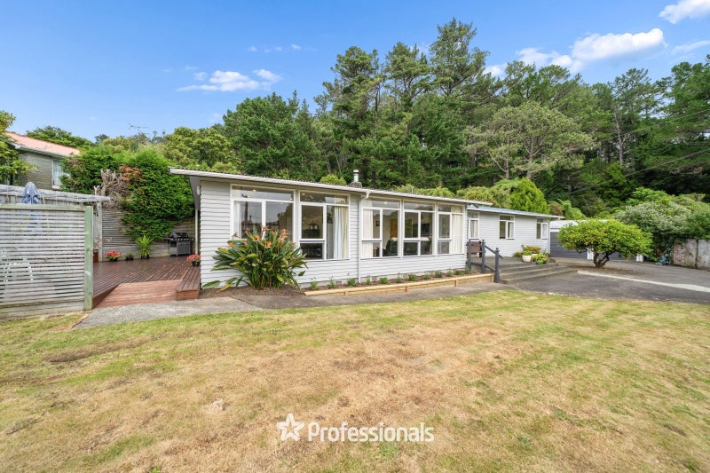 40 Kamahi Street, Stokes Valley, Lower Hutt - Carousel 2