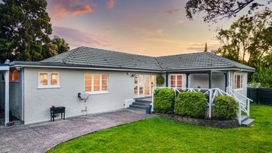 1/75 Atkinson Road, Titirangi, Auckland - Carousel 1