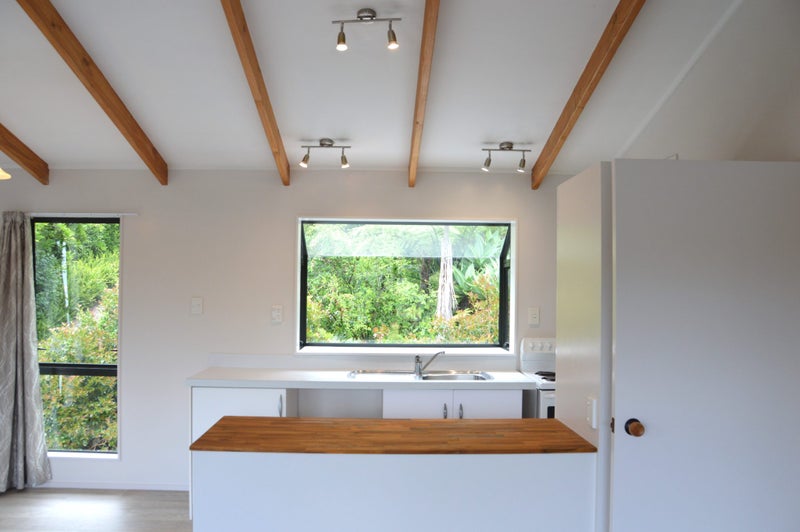 21 Kings Road, Paihia, Paihia - Carousel 2