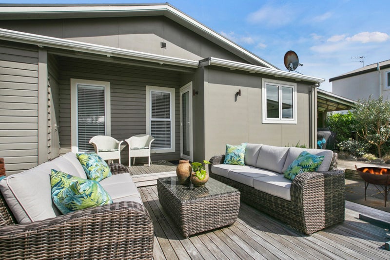 25 Newton Street, Fitzroy, New Plymouth - Carousel 1