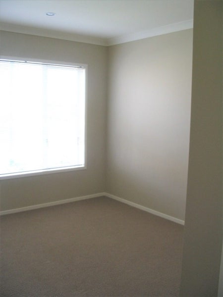 4 Heidi Crescent, Flat Bush, Auckland - Carousel 2