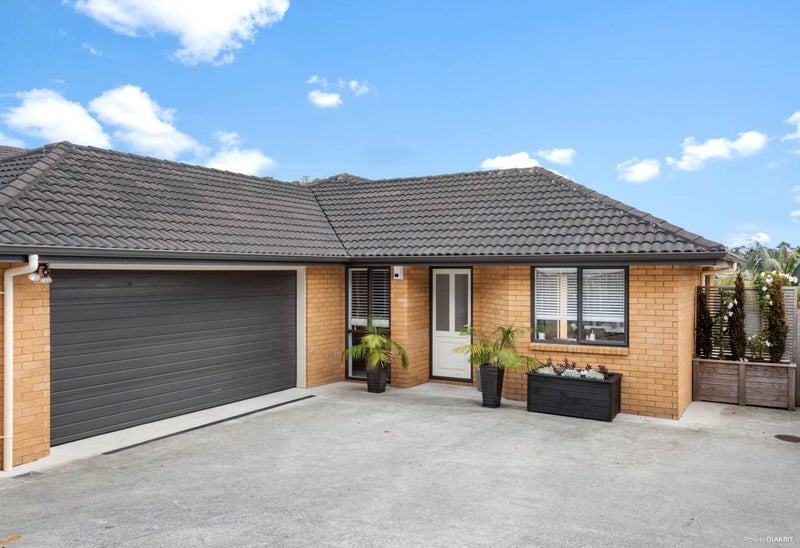 2/456 Glenfield Road, Glenfield, Auckland - Carousel 1