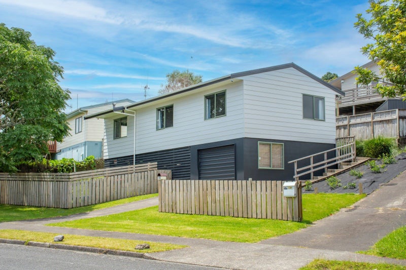 49A Meander Drive, Welcome Bay, Tauranga - Carousel 1