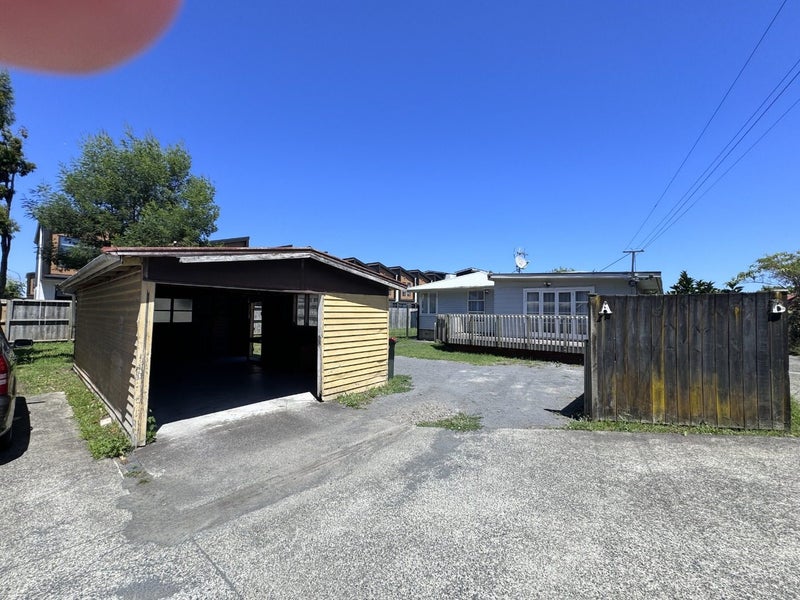 52A Swanson Road, Henderson, Auckland - Carousel 18