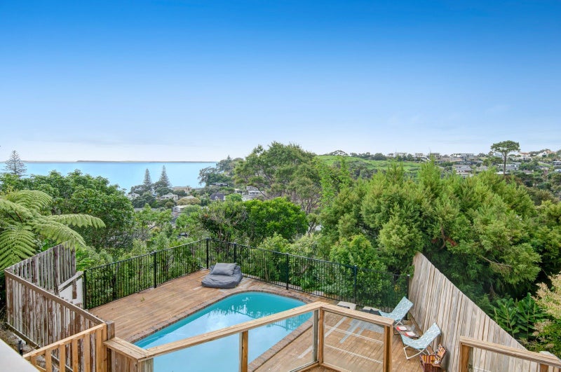 12 Cochrane Avenue, Arkles Bay, Whangaparaoa - Carousel 2