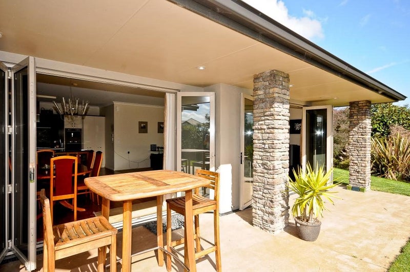 49 Palliser Drive, Huntington, Hamilton - Carousel 2
