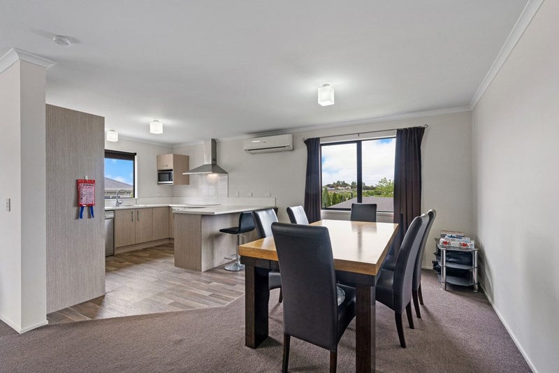 6 Iris Place, Grandview Heights, Hamilton - Carousel 1