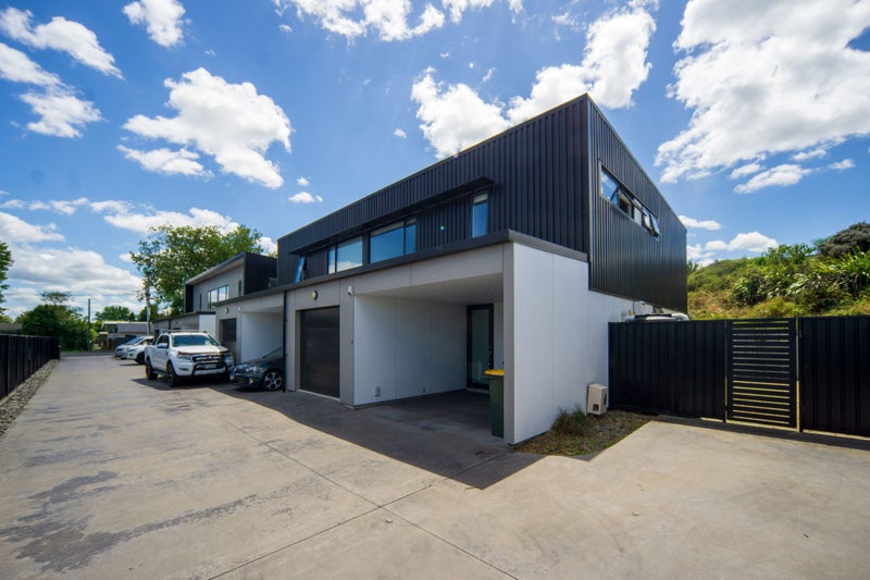 4/100 East Street, Enderley, Hamilton - Carousel 1