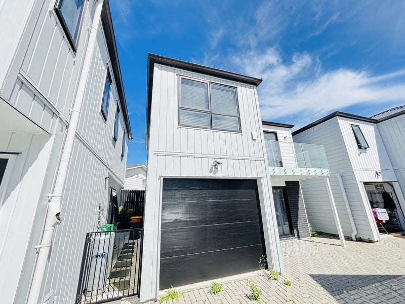 19C Farwood Drive, Henderson, Auckland - Carousel 20