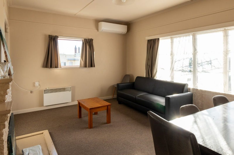 335 Dee Street, Avenal, Invercargill - Carousel 1