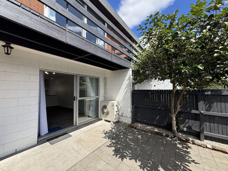 6/15 Buffon Street, Waltham, Christchurch - Carousel 2