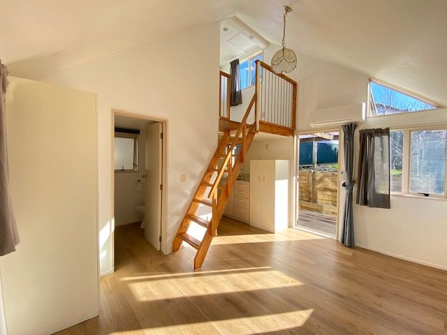 2 Marendellas Drive, Bucklands Beach, Auckland - Carousel 2