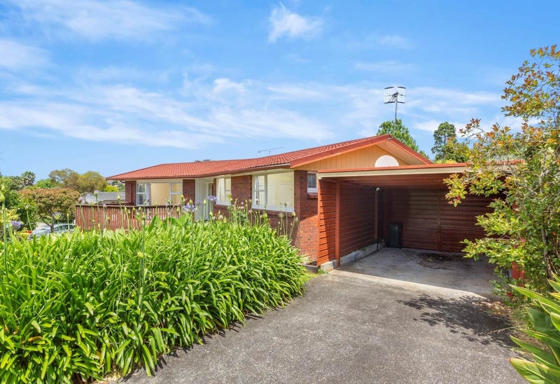 1/2 Gretel Place, Hillcrest, Auckland - Carousel 2