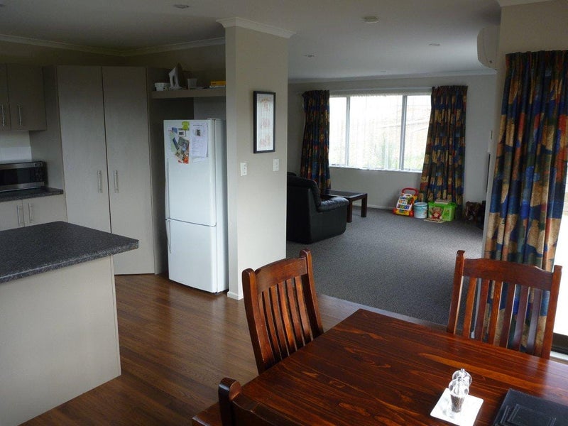 12 Abbey Way, Whitby, Porirua - Carousel 2