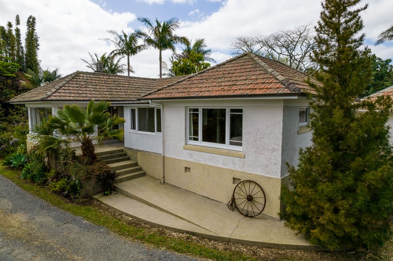 20 Waioneone Road, Parahaki, Whangarei - Carousel 2