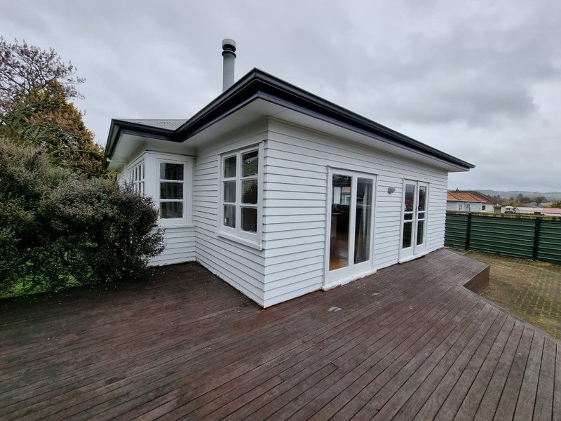 9 Wallace Crescent, Glenholme, Rotorua - Carousel 2