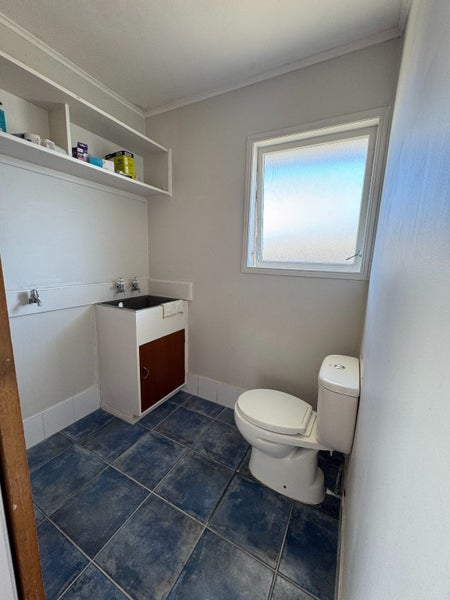 8 Wells Road, Bucklands Beach, Auckland - Carousel 10