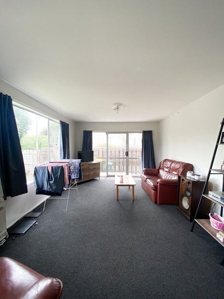 1/12 Cecil Place, Waltham, Christchurch - Carousel 2