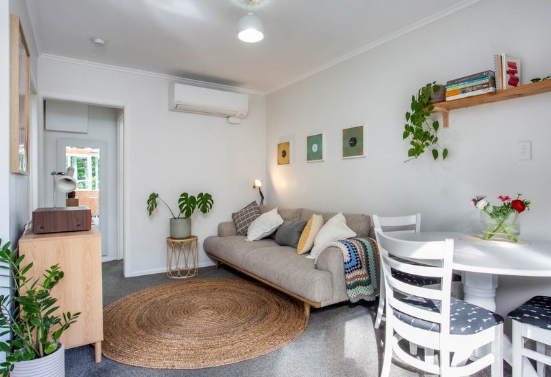 2/14 St Lukes Road, Mount Albert, Auckland - Carousel 2