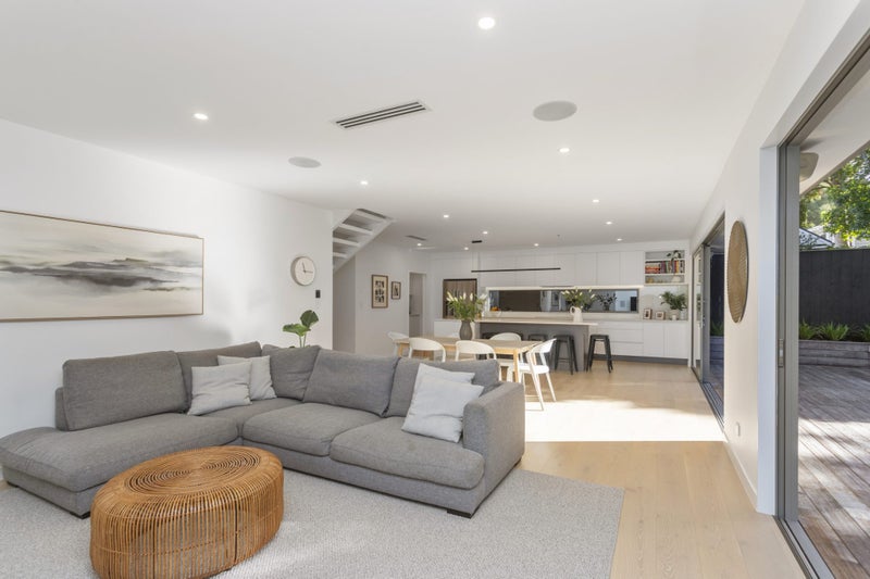 43A Hillcrest Avenue, Hillcrest, Auckland - Carousel 2