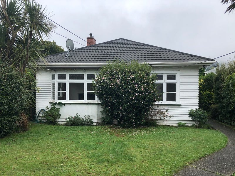 24 Izard Road, Khandallah, Wellington - Carousel 2