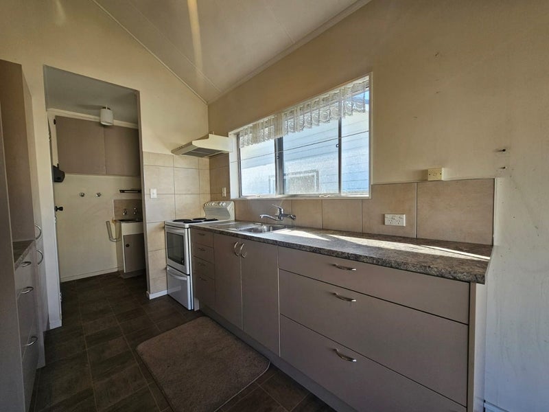 21A Nelson Crescent, Napier South, Napier - Carousel 2