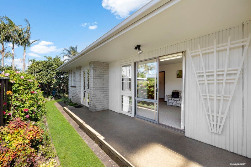 3/113 Kolmar Road, Papatoetoe, Auckland - Carousel 2