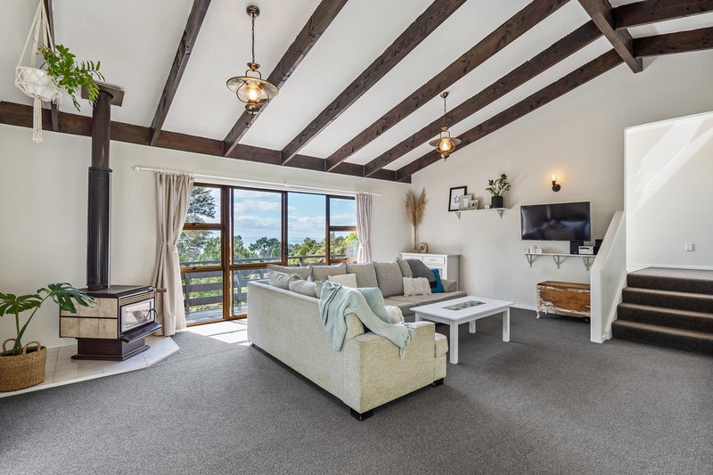 36 Rauhuia Crescent, Parau, Auckland - Carousel 2