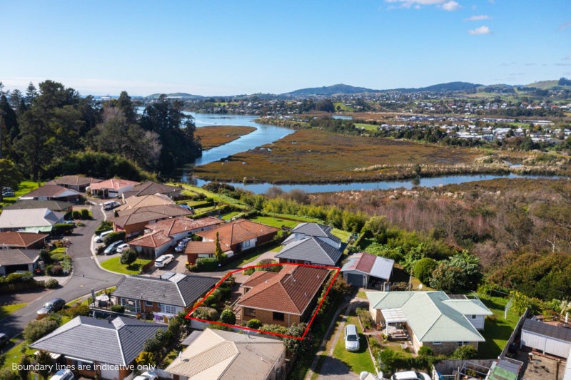 6B Camellia Place, Greerton, Tauranga - Carousel 23