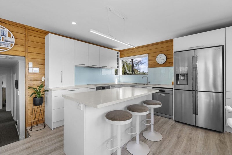 7A Huia Avenue, Forest Lake, Hamilton - Carousel 2