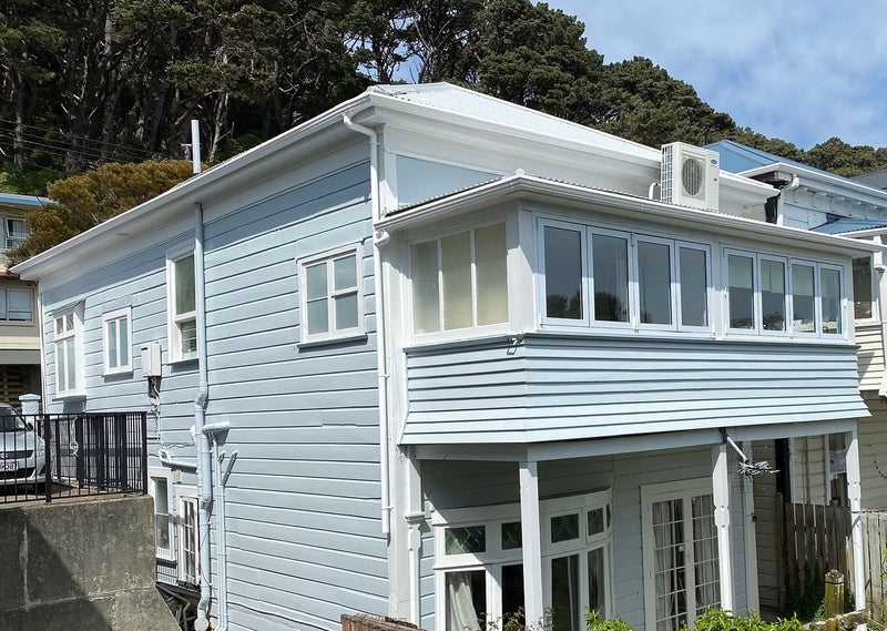 20 Scarborough Terrace, Mount Victoria, Wellington - Carousel 1